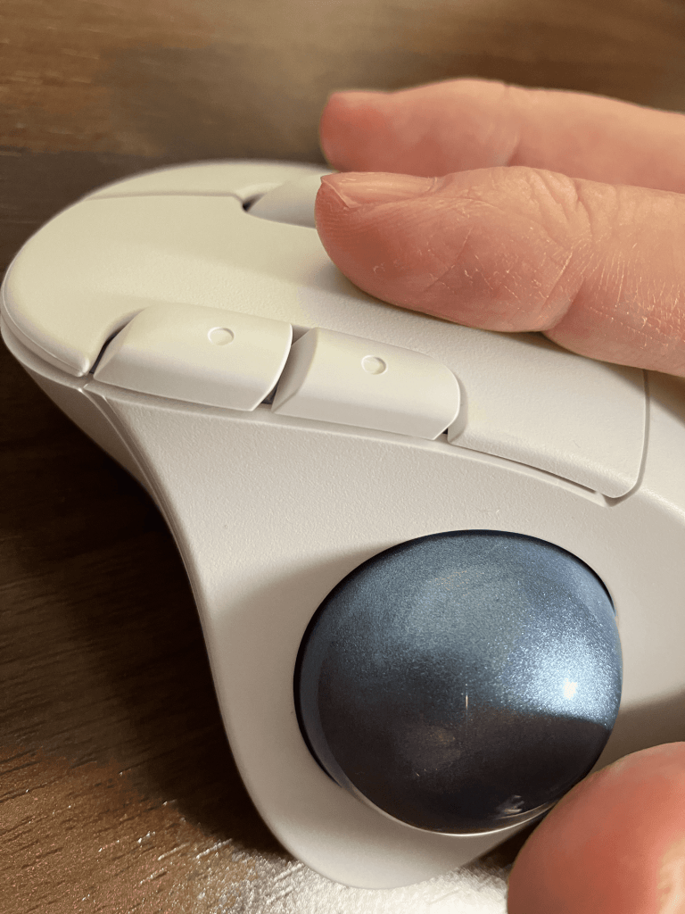 Logicool M575SP 使用感